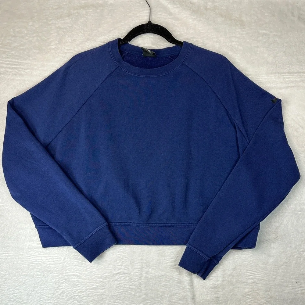 Nike Sweatshirt Womens XL Blue Dri-FIT Cropped Just Do It Raised Text